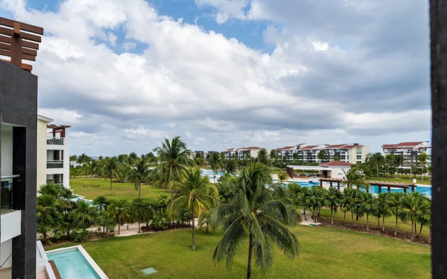 Casa Alma 2 Bedroom Apts by RedAwning