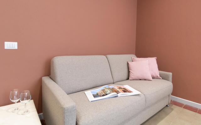 Welcomely - Xenia Boutique House 2
