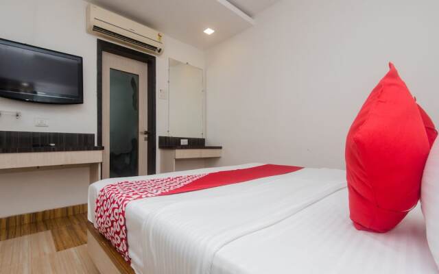 OYO 13823 Hotel Praveen International