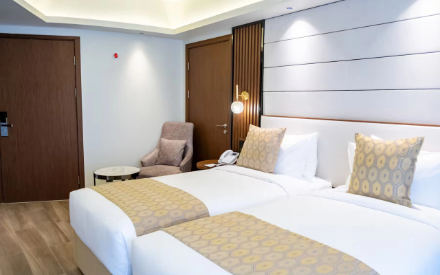 Ramada by Wyndham Cox's Bazar Kolatoli Beach