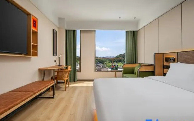 TRUE GO Hotel (Xianning Huochezhan Xianning North Railway Station)