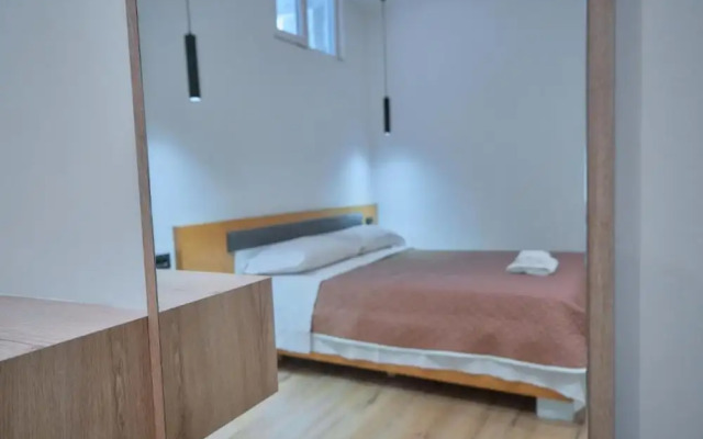 Kalpazo Inn Tirana