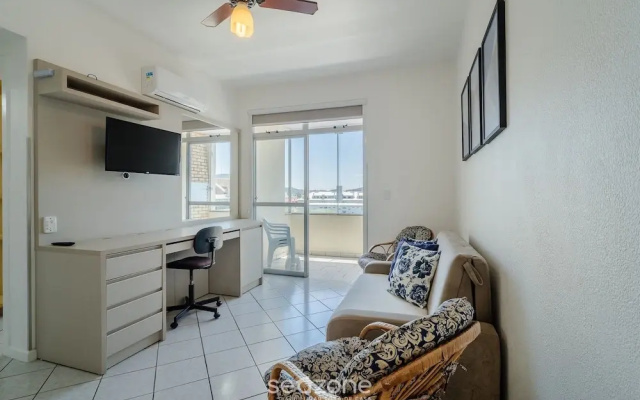 Apartments 230m From the Beach in Ingleses - ZIO