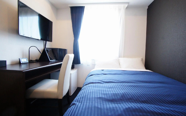 HOTEL LiVEMAX Tokyo Shiomi Ekimae – Guest Rooms – Tokyo