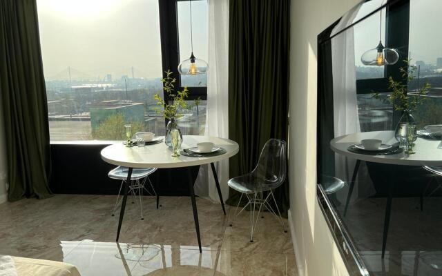 Апартаменты на улице Стрелкова 18 корпус 2