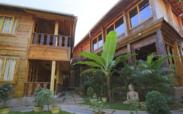 OYO 16343 Brushwood Villa