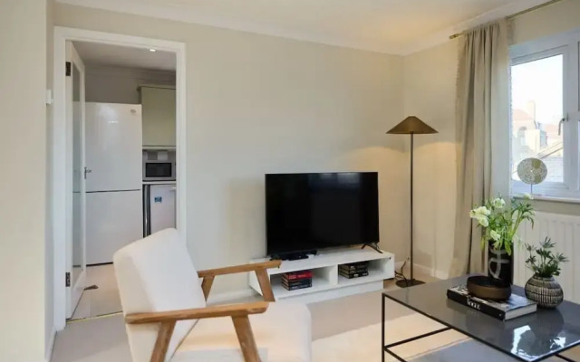 The Kennington Park Retreat - Inviting 2bdr Apartment
