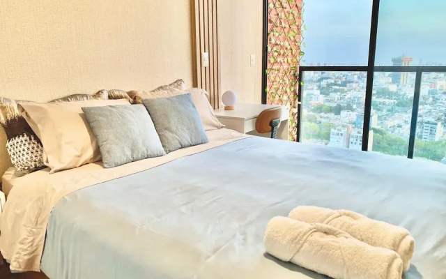 Apartment with San Isidro View (2802)