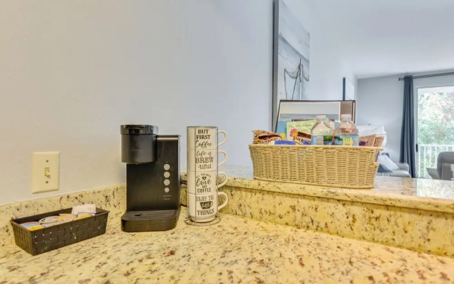 Coastal Sandestin Condo Near Beaches + Golf!