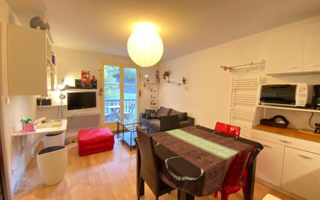 T2 alcove confortable pour 4 à 5p. Balcon. Parking