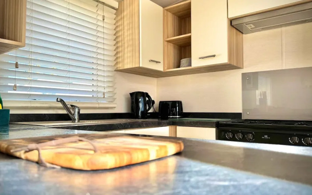 Marton Mere - 3 Bedroom Caravan
