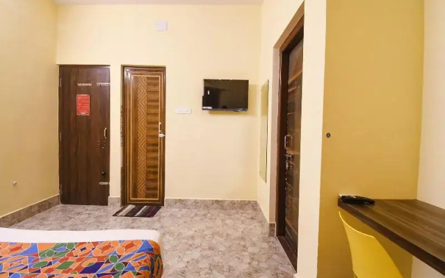 Fabhotel Airport Residency I