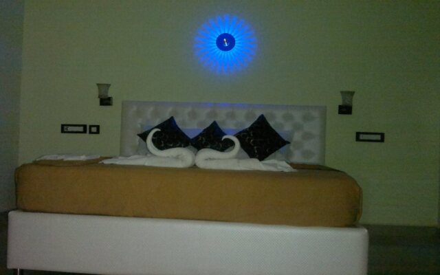 Lalit Royal guest house