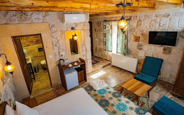Dream Cave Hotel & Hostel
