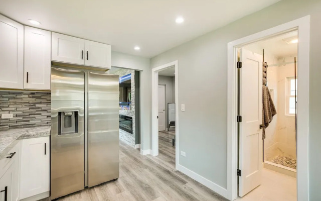 Des Plaines Vacation Rental w/ Spacious Backyard!