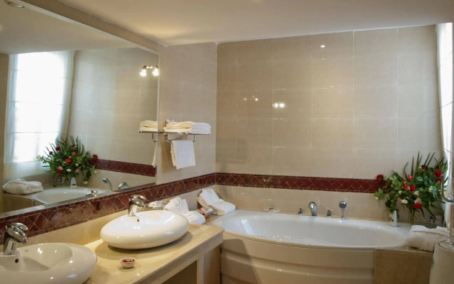 Hotel Chems du Lac