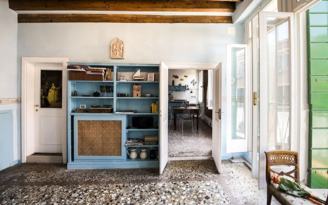 Venice Giardini Biennale Apartment