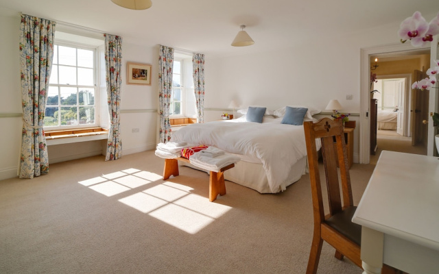 Porthcothan House