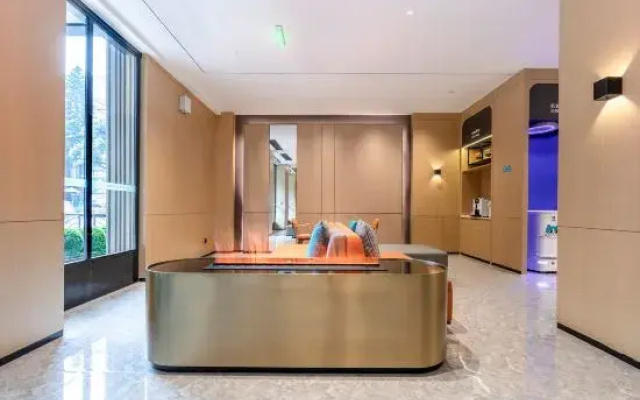 City Comfort Inn (Leshan Zhanggongqiao Shangzhongshun Food Street)
