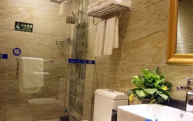 Urumqi Xiangwan Business Hotel
