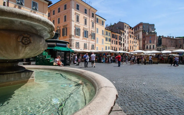 Insula Campo de Fiori