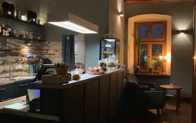 Duval Serviced Apartments