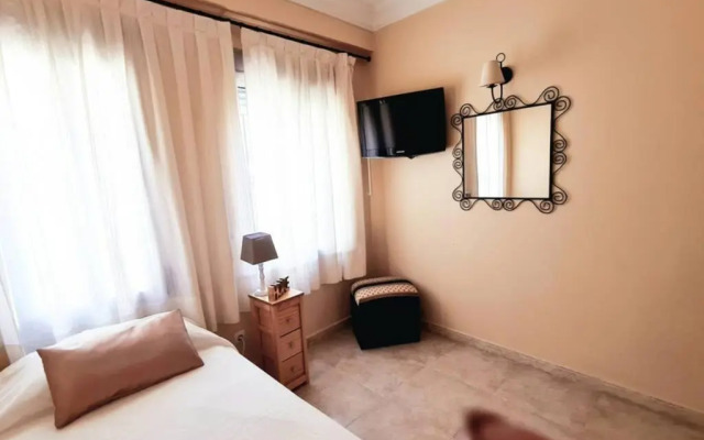 Los Boliches 150 m de la playa