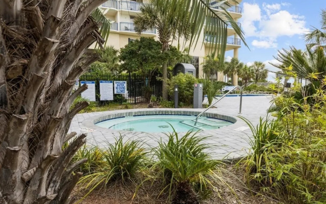 Brighton Tower 1909 3br 3ba Oceanfront 3 Bedroom Condo by RedAwning