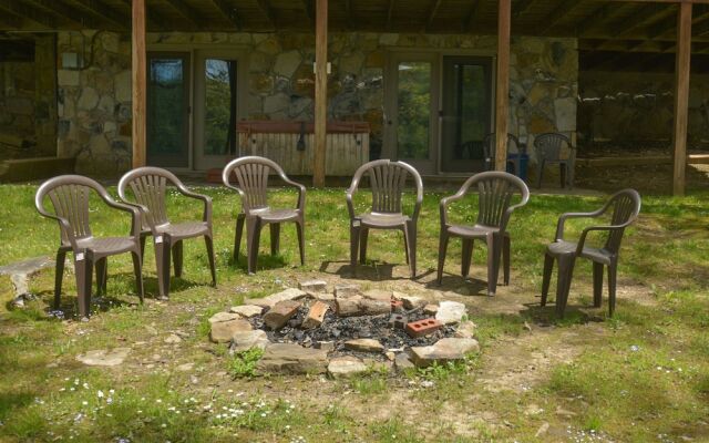 Over the Rainbow 4 Bedroom House