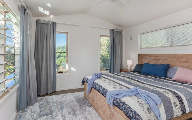 Beachside Luxe on She Oak