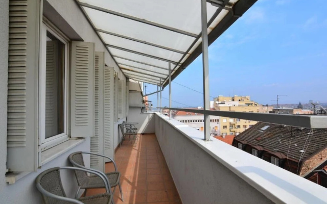 Apartment Dositejeva