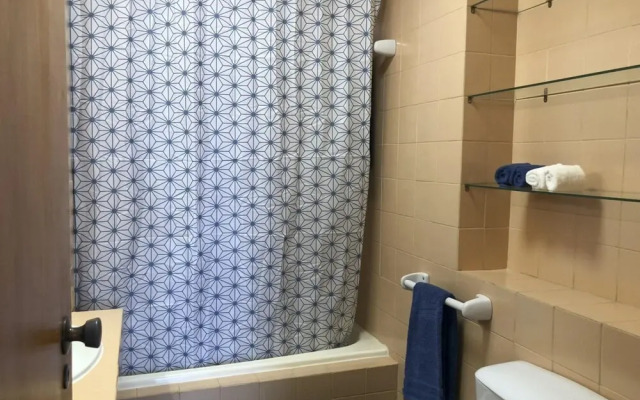 LV Premier MQ2 View AC Elevator Balcony Park