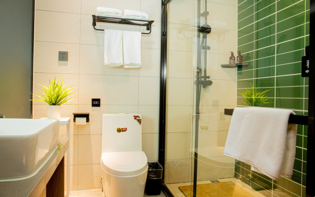 GreenTree Express Hotel (Fuyang Oriental Pearl)