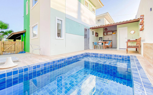 GB46 Maravilhosa Casa com 4 Suítes com Piscina Privativa em Guarajuba