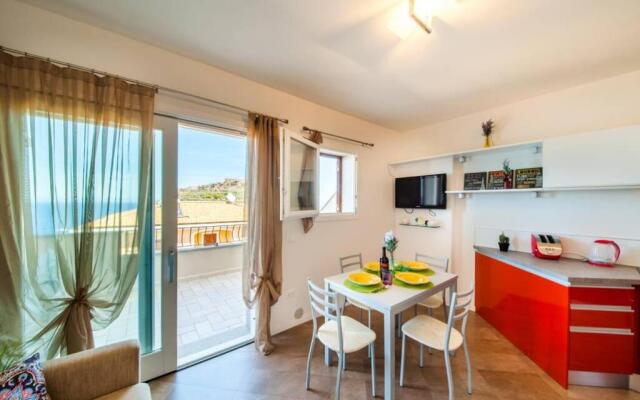 Attico vista mare a Castelsardo con terrazzo panoramico