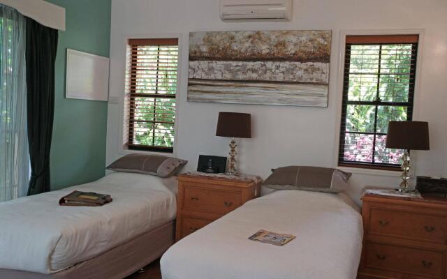 Villa della Rosa Hotel