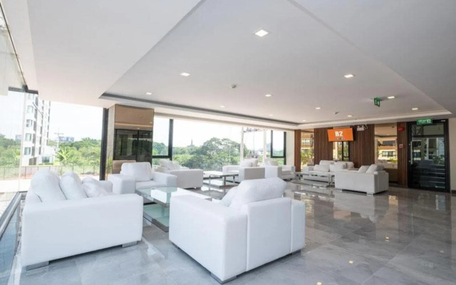 B2 Korat Premier Hotel