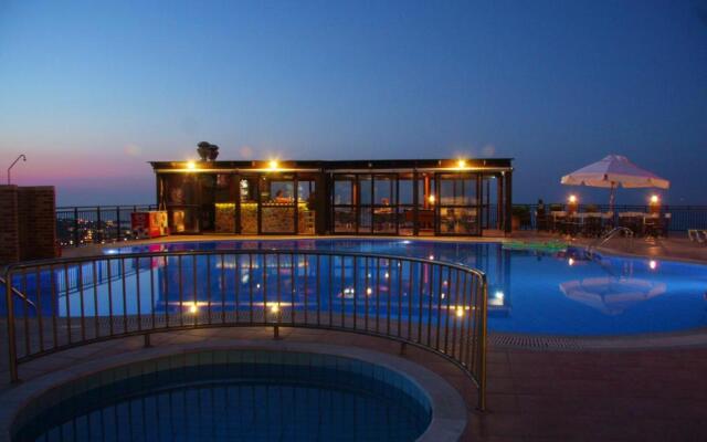 Driades Apartments by Estia