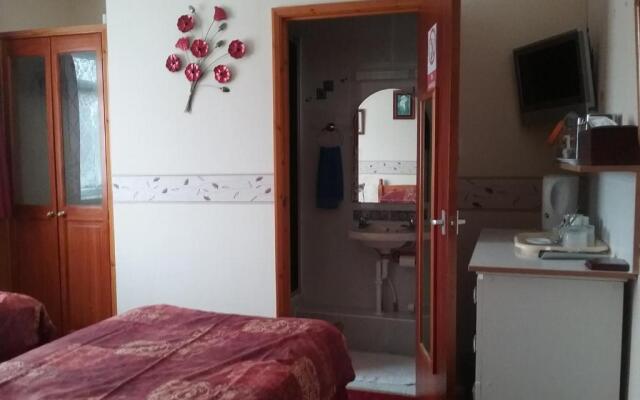 Y-NOT Guest House