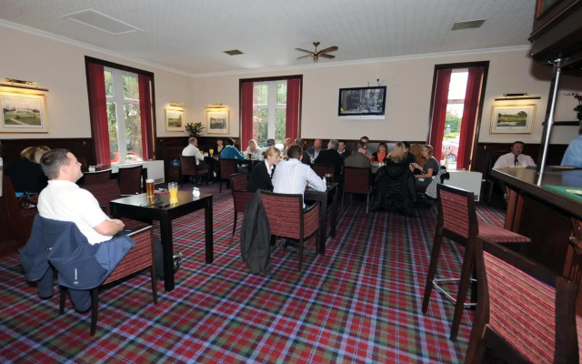 Pinehurst Lodge Hotel