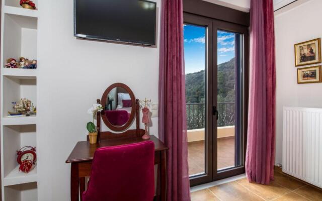 Serenity River Villa