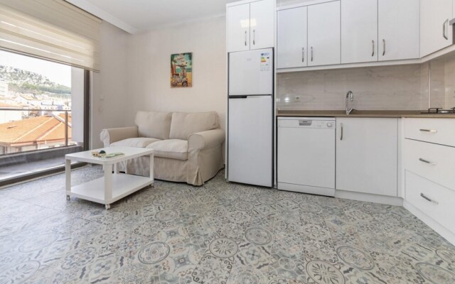 Convenient Flat With Central Location in Mugla