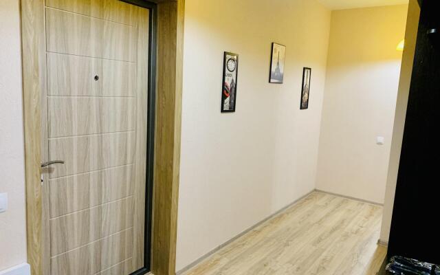 Люкс апартаменты на улице 9 Января 68 корпус 2