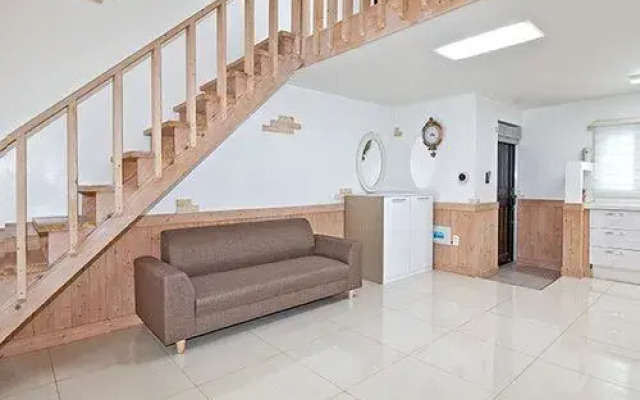Taean Gomseom Paradise Pension