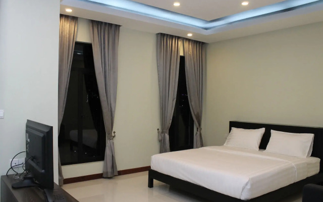 Malis the Residence & Hotel
