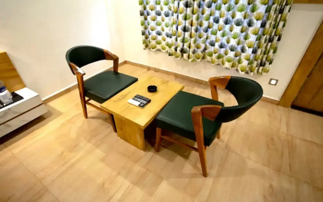 The Comfort Gir Resort