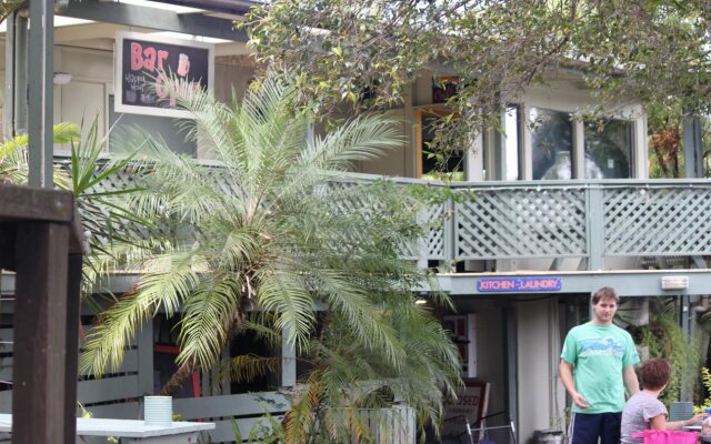 Nomads Noosa Backpackers Hostel