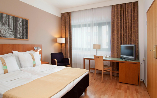 Holiday Inn Helsinki - Vantaa Airport by IHG