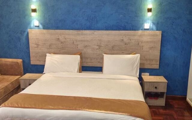 Essence Hotel