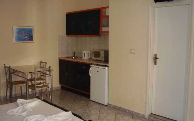 Nirvana Studios and Apartments